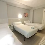 Albero By Gaiarooms ゲストハウス 2*